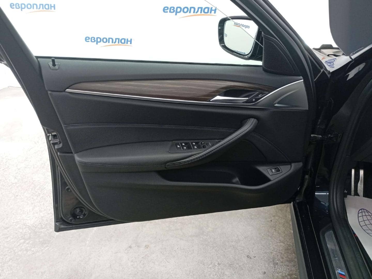 BMW 5 серия,  115 945 км, 2021 года в лизинг