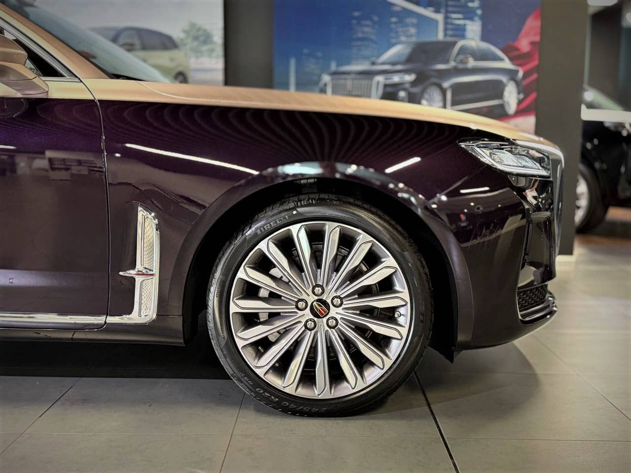 Hongqi H9 2.0Т Делюкс (Deluxe)