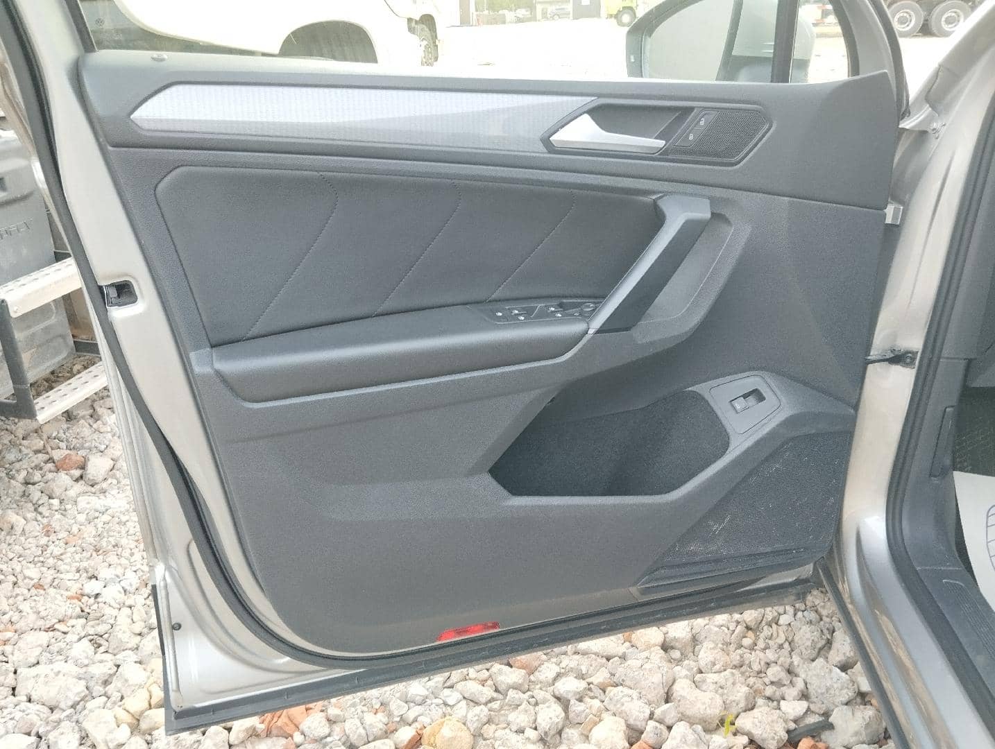 Volkswagen Tiguan,  133 018 км, 2021 года в лизинг