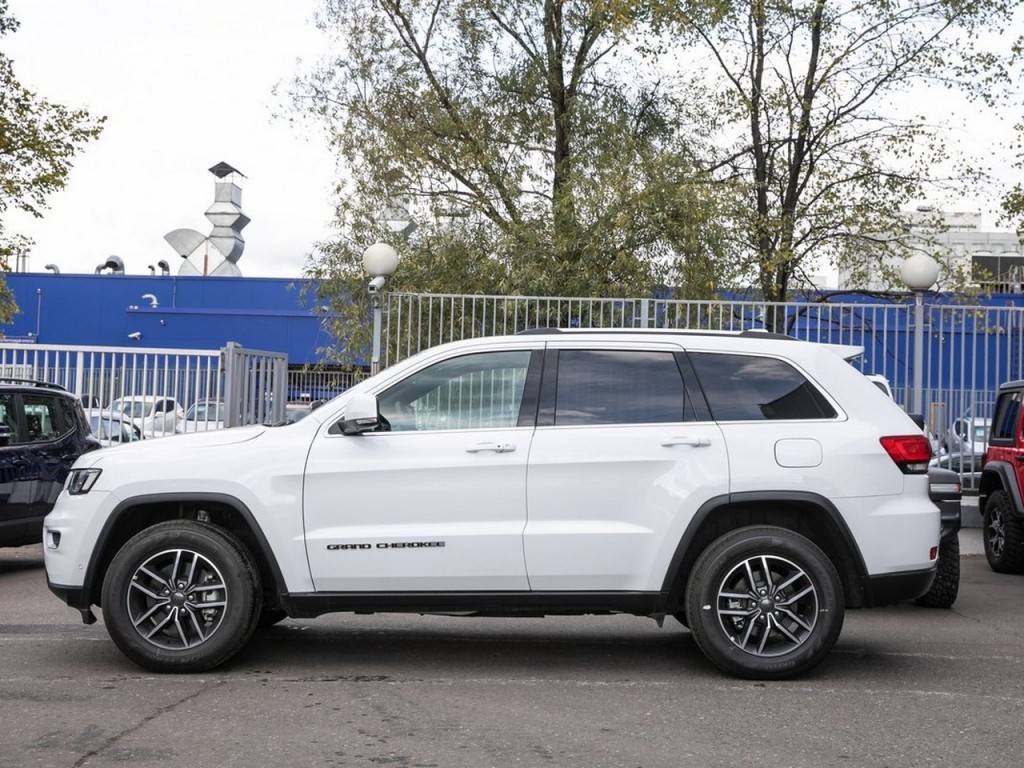 Jeep Grand Cherokee Limited 2.0 AT 4WD