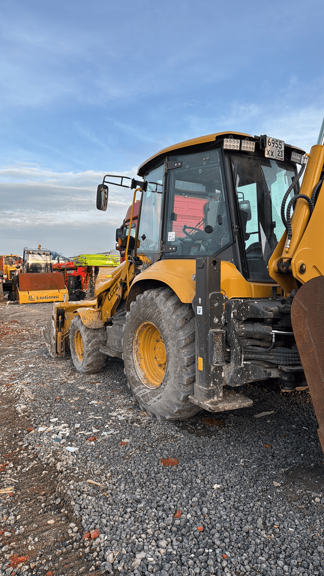 SDLG/LGCE B877F, 2024 года в лизинг