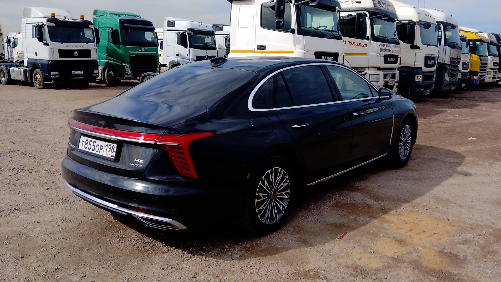 Hongqi H5,  186 976 км, 2024 года в лизинг