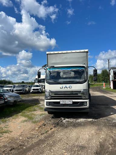 JAC N 120