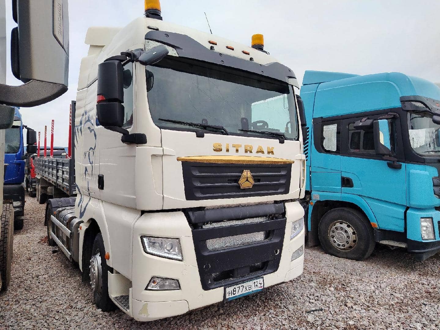 Sitrak ZZ4186V391HE,  383 262 км, 2023 года в лизинг