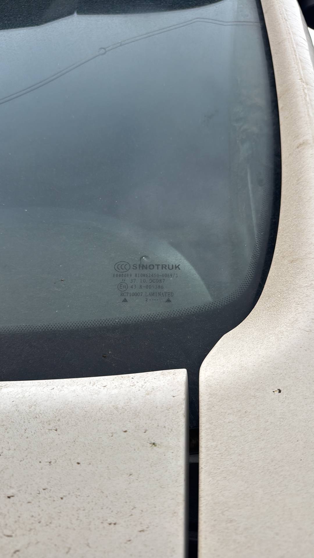 Sitrak C7H 4x2 ZZ4186V361HE,  393 395 км, 2022 года в лизинг