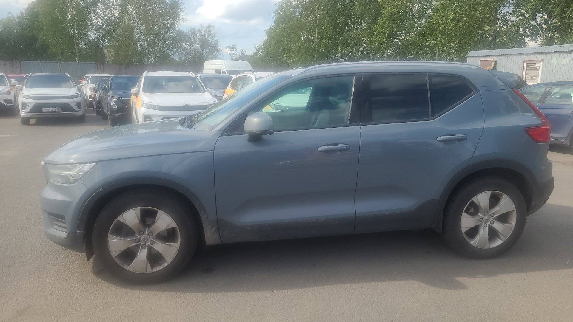 Volvo XC40,  105 400 км, 2021 года в лизинг