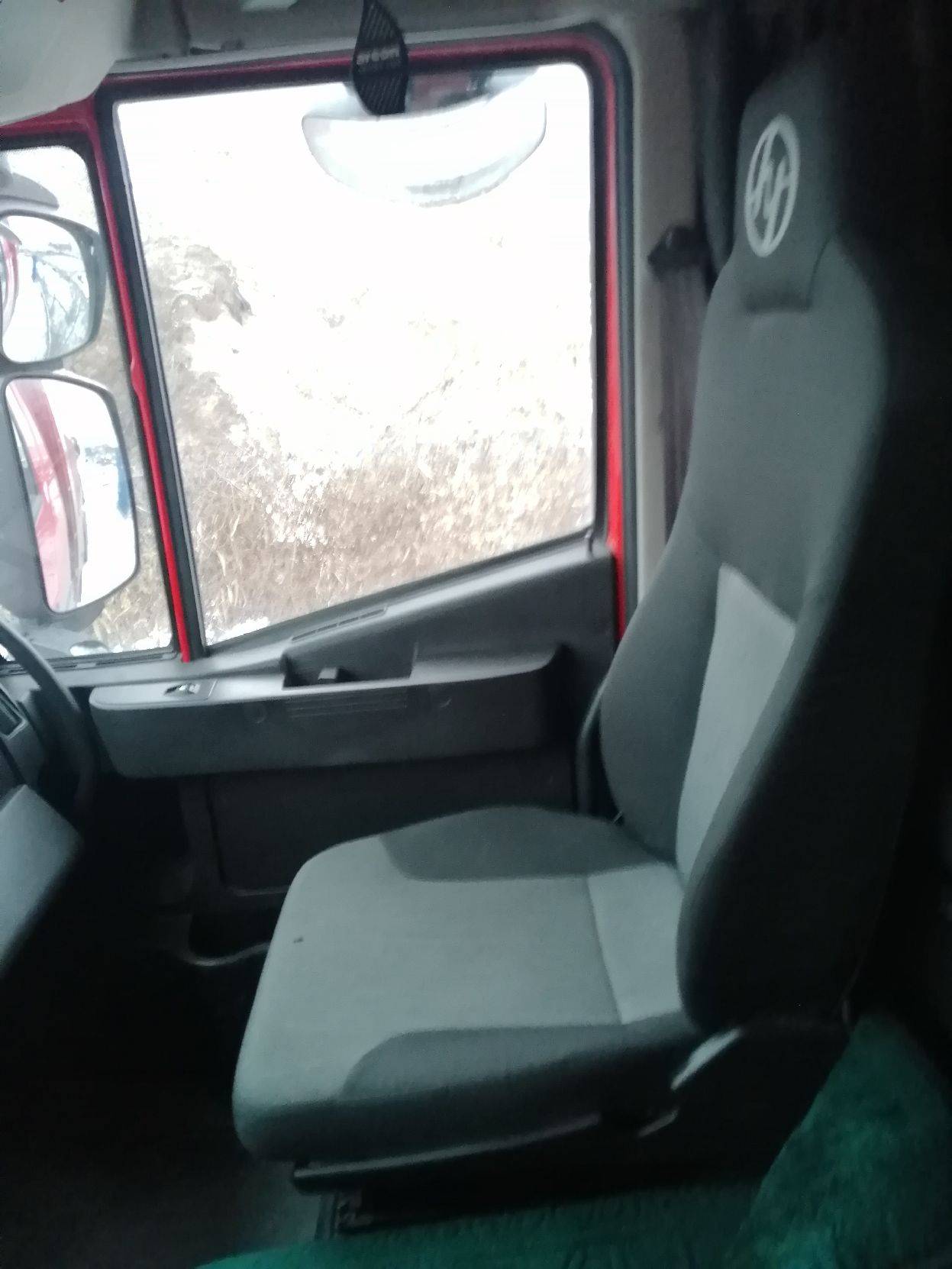 HONGYAN CQ3406HV39 Лот 000001135