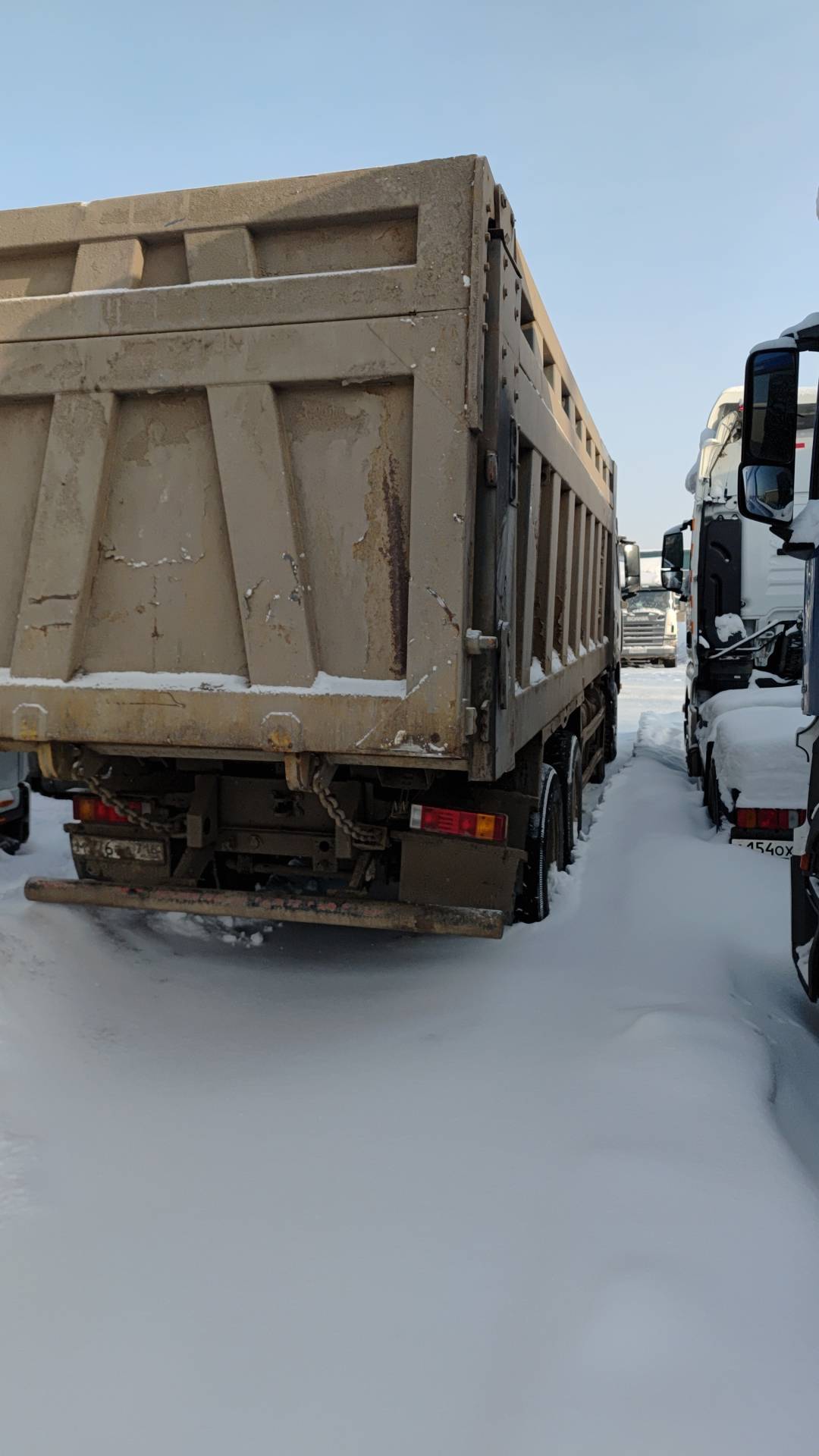 Shacman SX33186V366,  175 000 км, 2023 года в лизинг