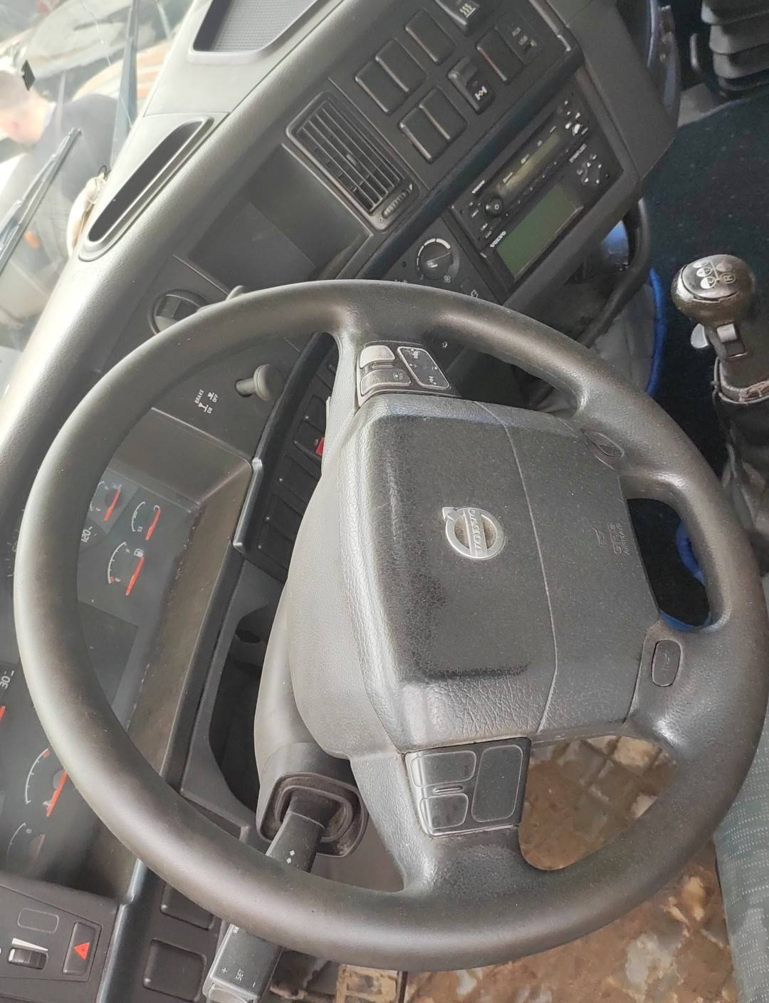 Volvo FH 420 4x2 (FH),  1 741 304 км, 2013 года в лизинг