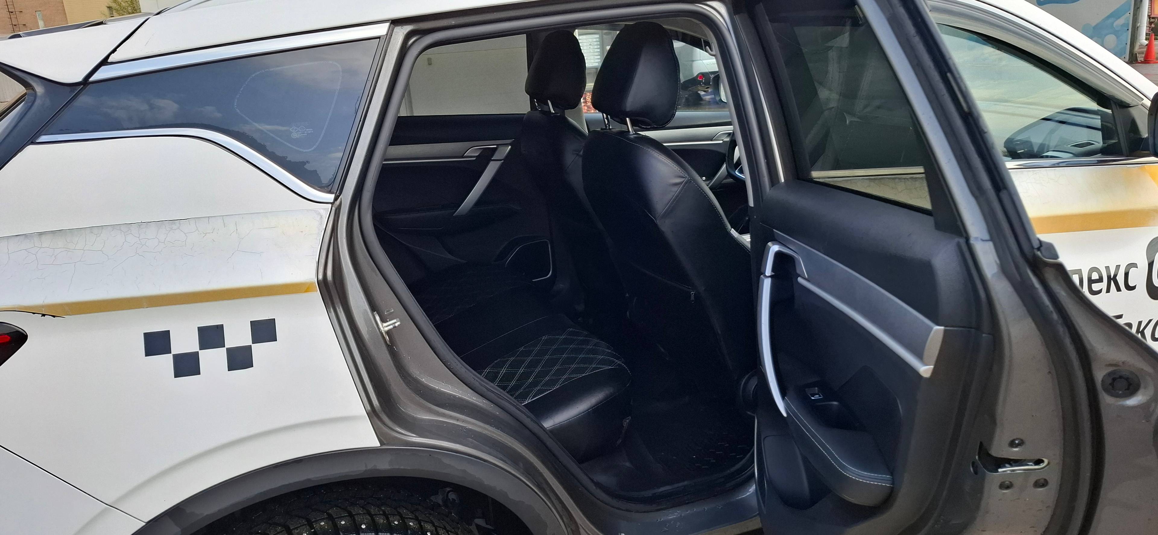 Geely Coolray,  118 885 км, 2023 года в лизинг