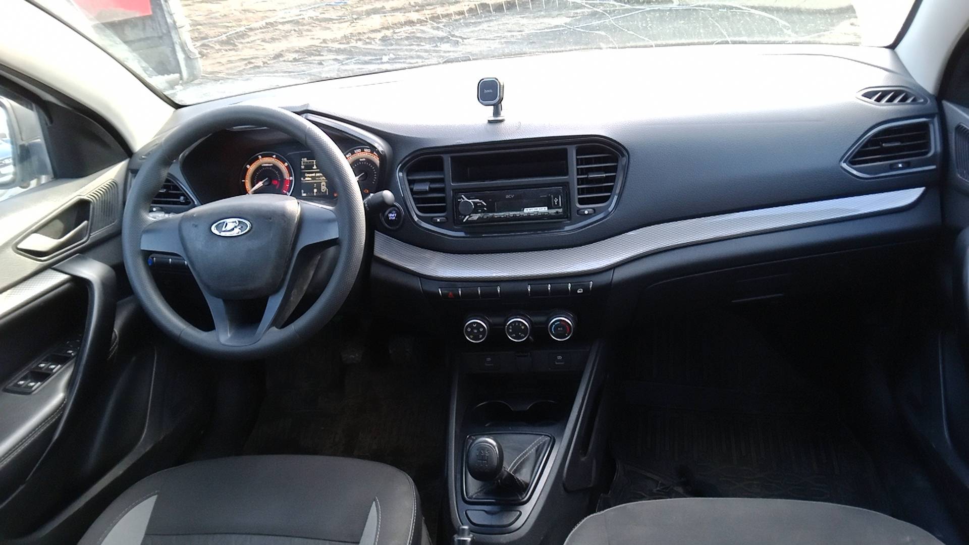 Lada Vesta седан,  70 000 км, 2024 года в лизинг