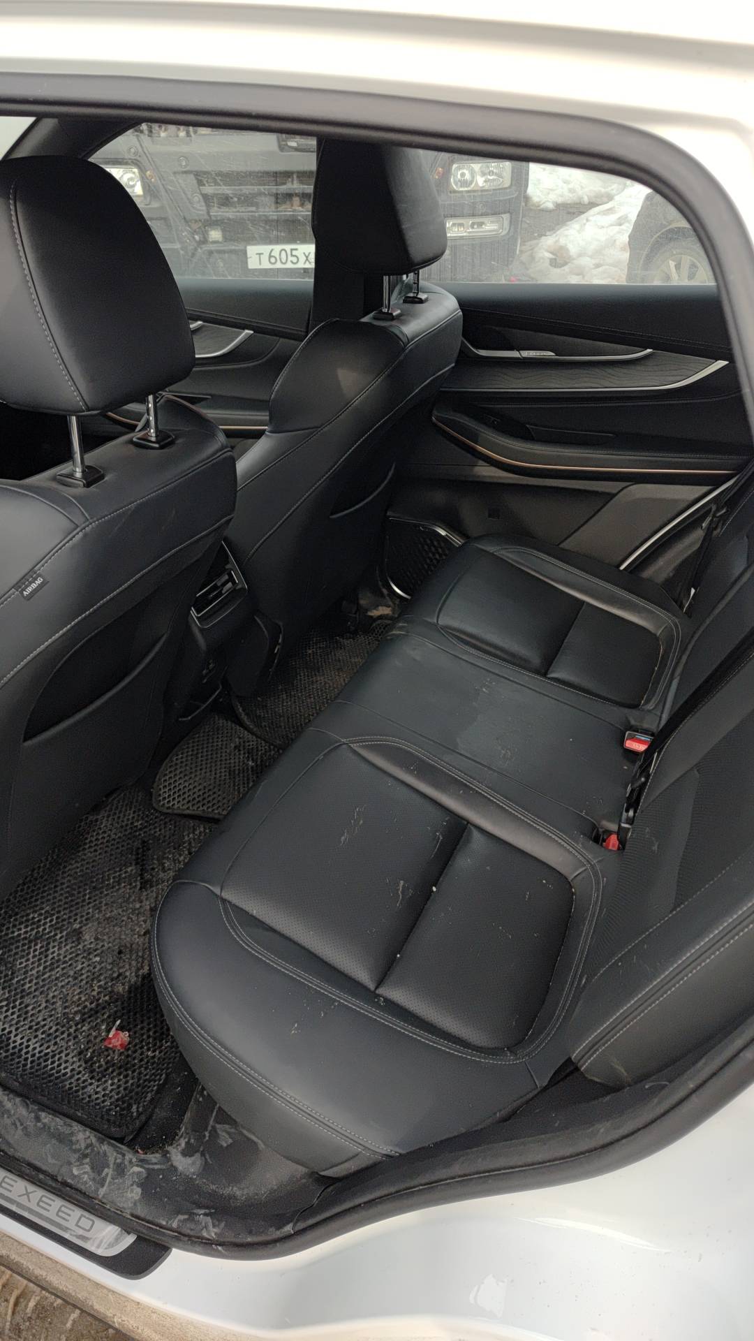 EXEED LX,  59 341 км, 2024 года в лизинг