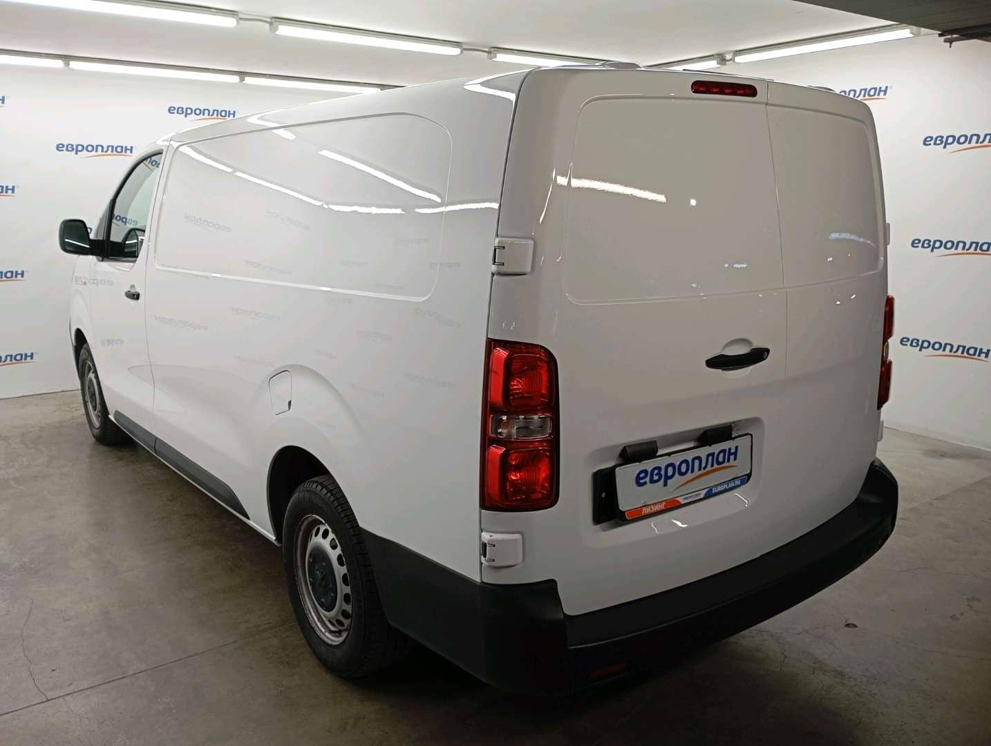 Peugeot Expert,  104 574 км, 2021 года в лизинг