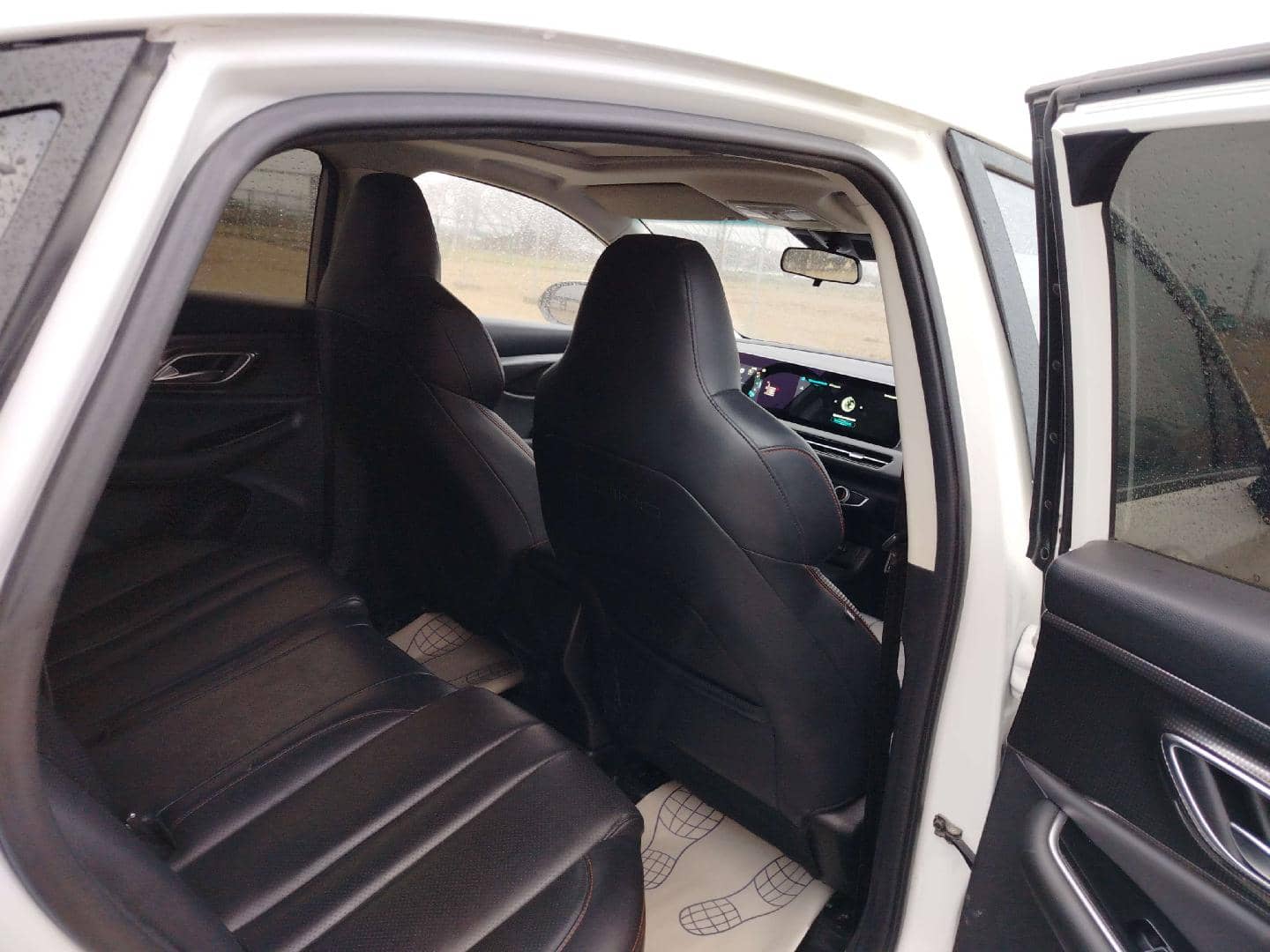 BAIC Ю5 Плюс (U5 Plus),  126 471 км, 2023 года в лизинг