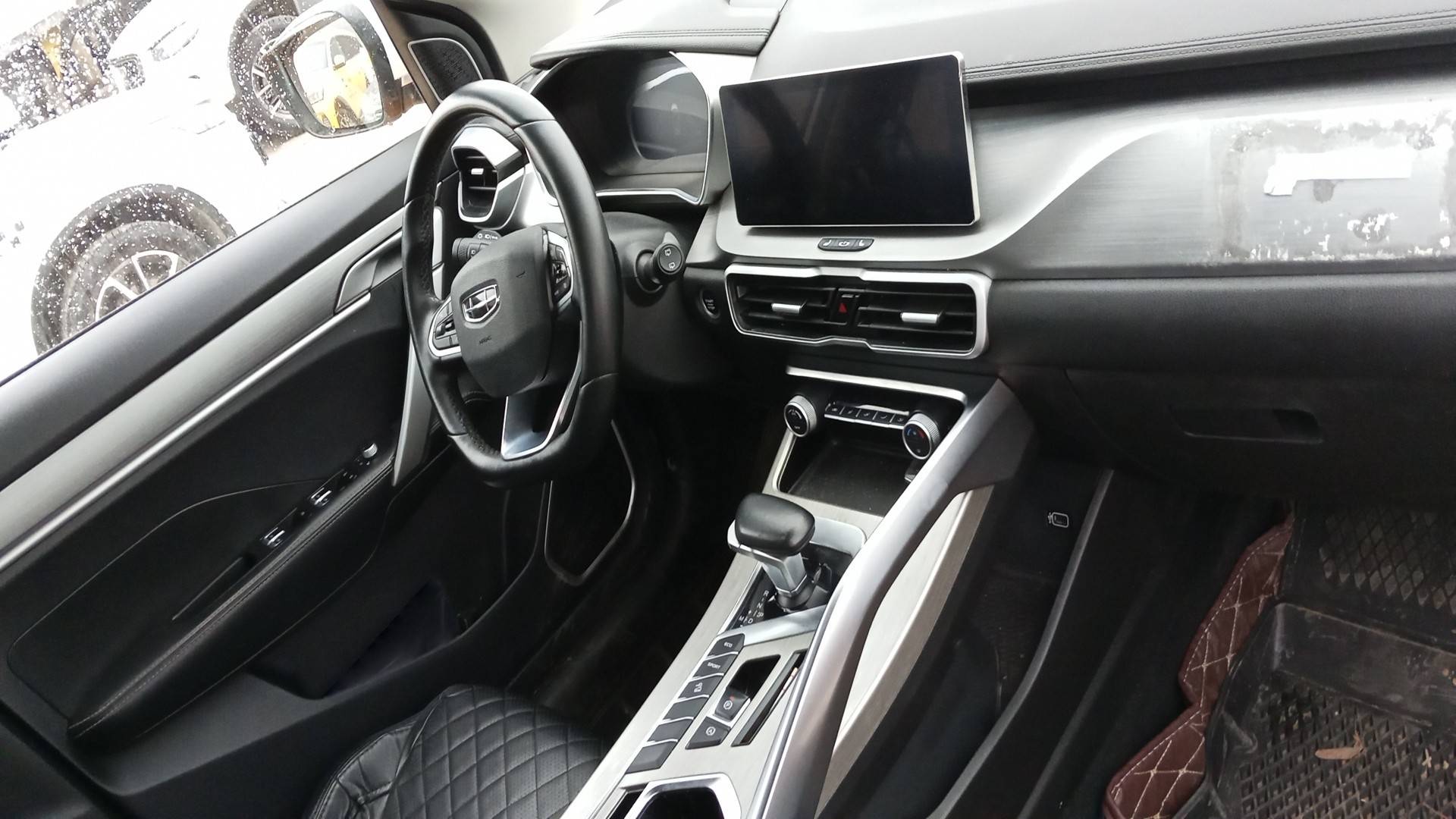 Geely Coolray,  200 486 км, 2023 года в лизинг