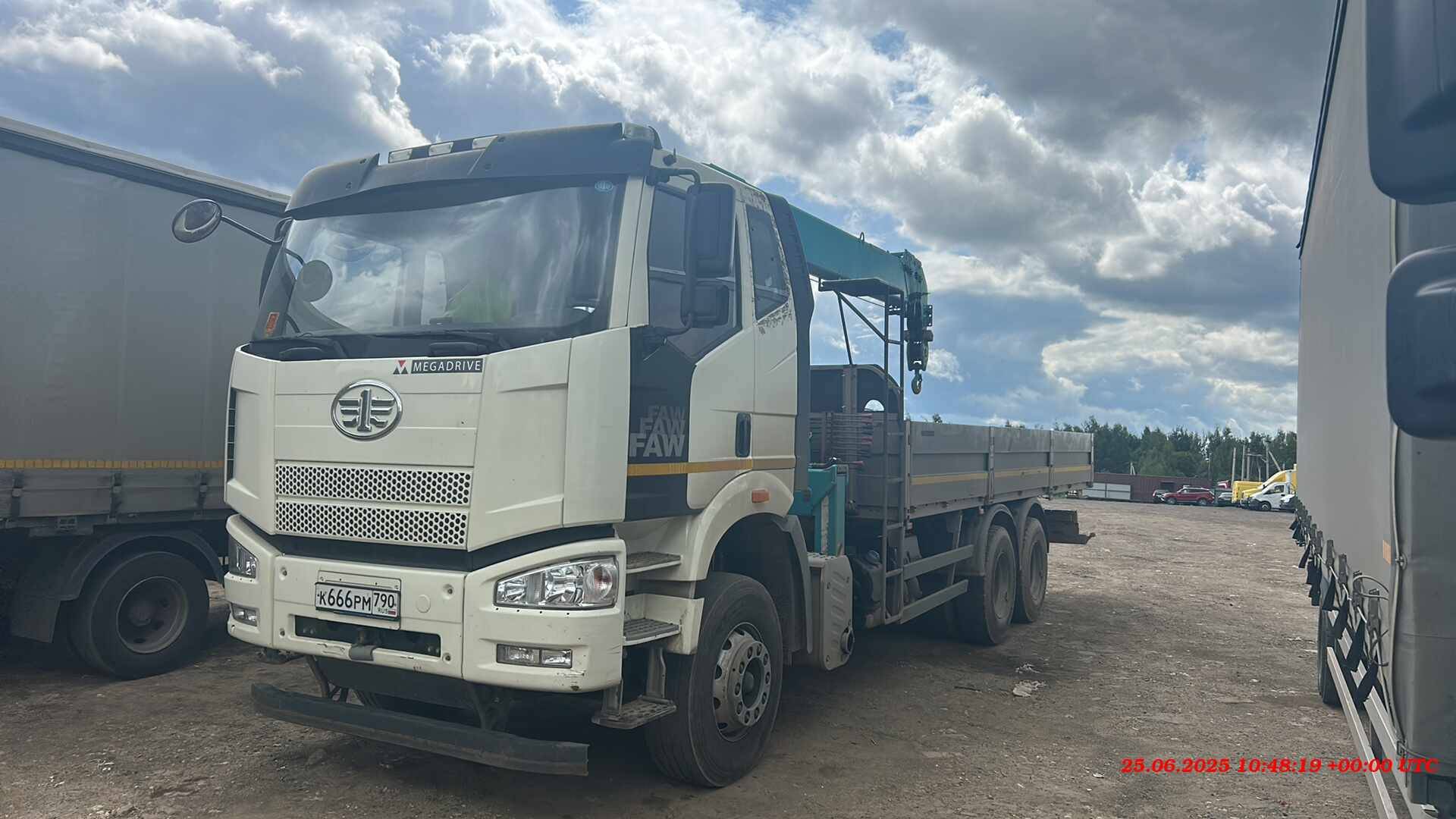 FAW CA3250P66K24T1E5 6х4