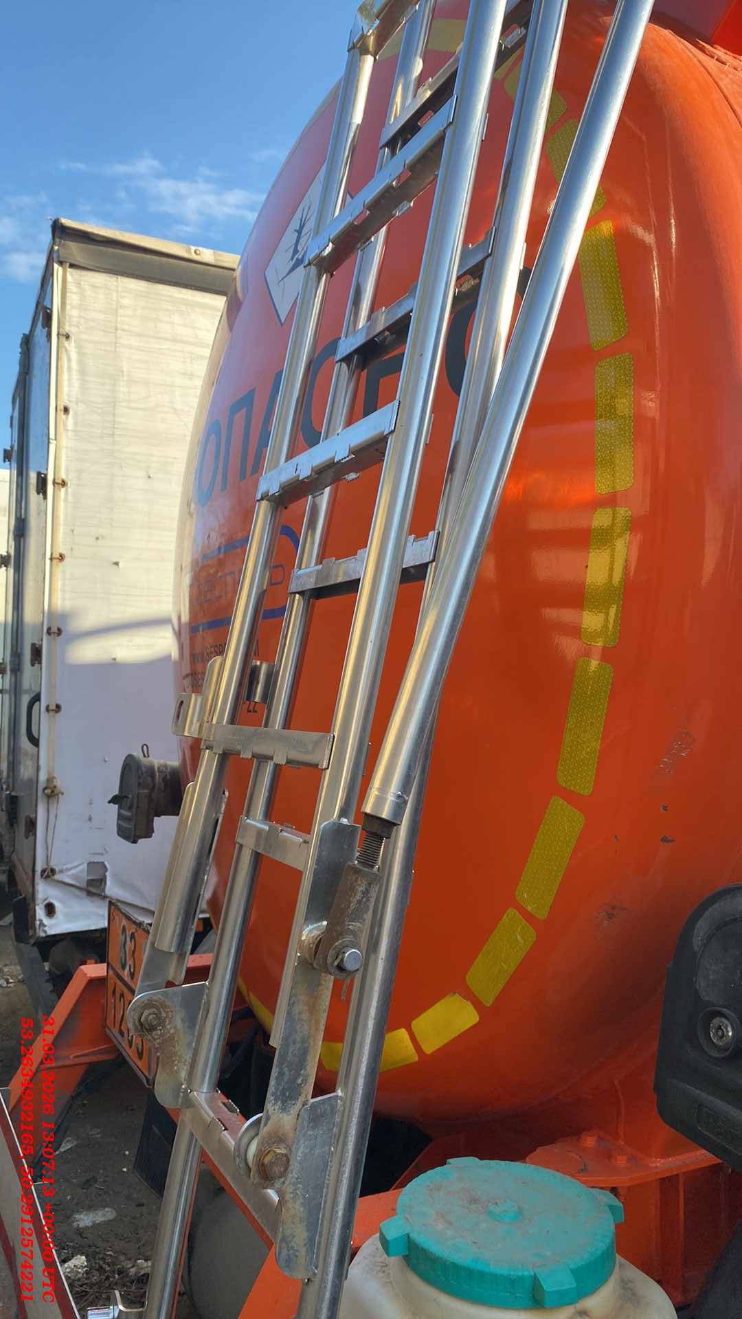 Сеспель Бензовоз SF3328 (964845), 2021 года