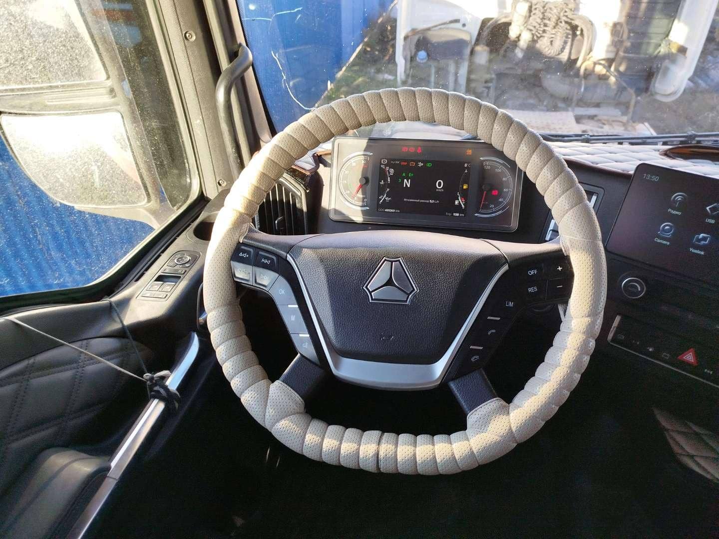 Sitrak С7Н 6×4 ZZ4256V364HE,  469 269 км, 2023 года в лизинг