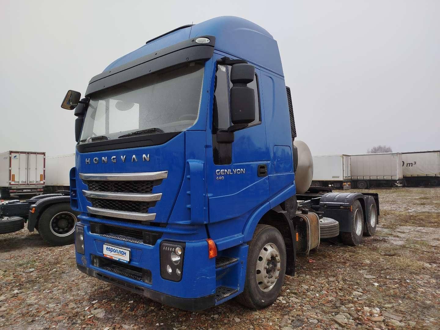 HONGYAN CQ4187HD12381T LNG