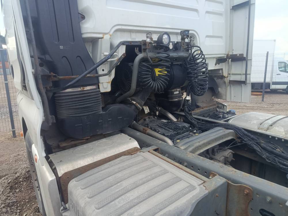 Sitrak C7H 4x2 ZZ4186V361HE,  302 494 км, 2022 года