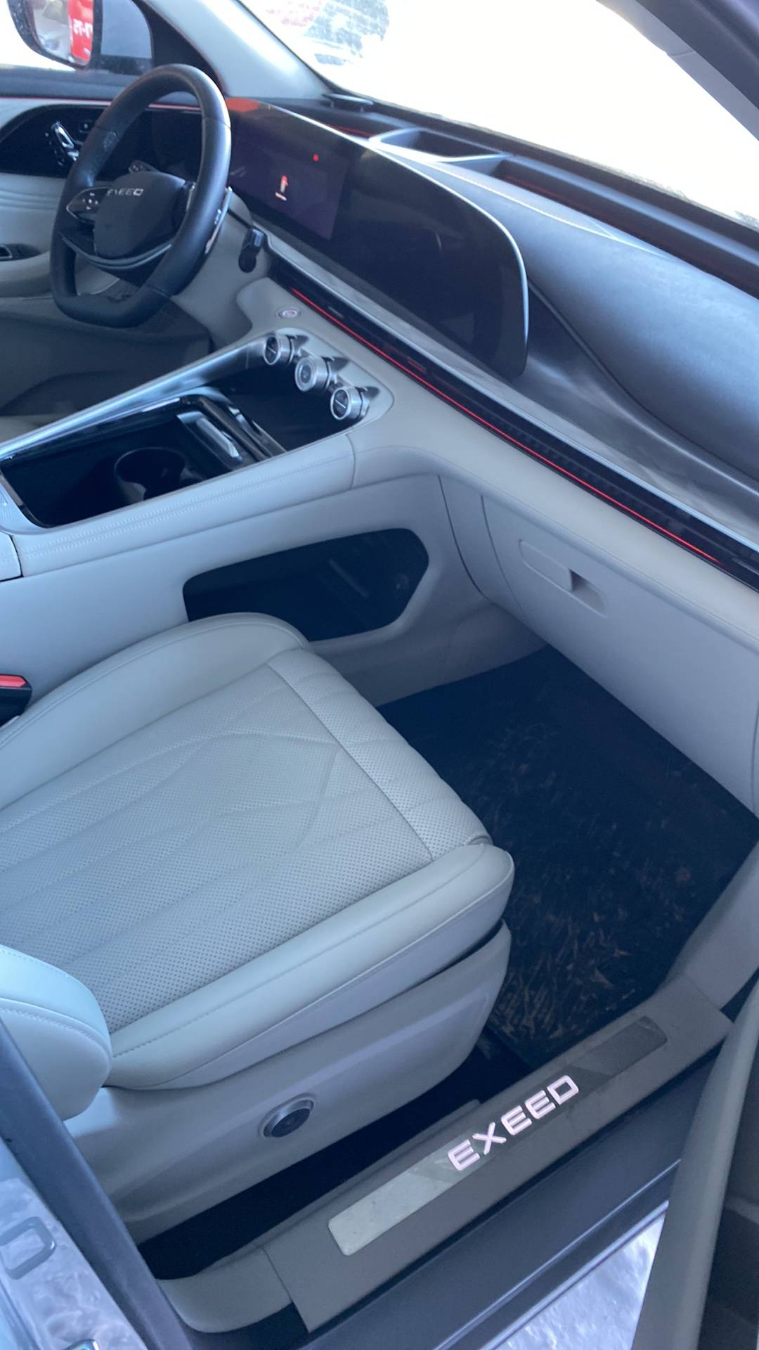 EXEED RX,  18 692 км, 2024 года в лизинг