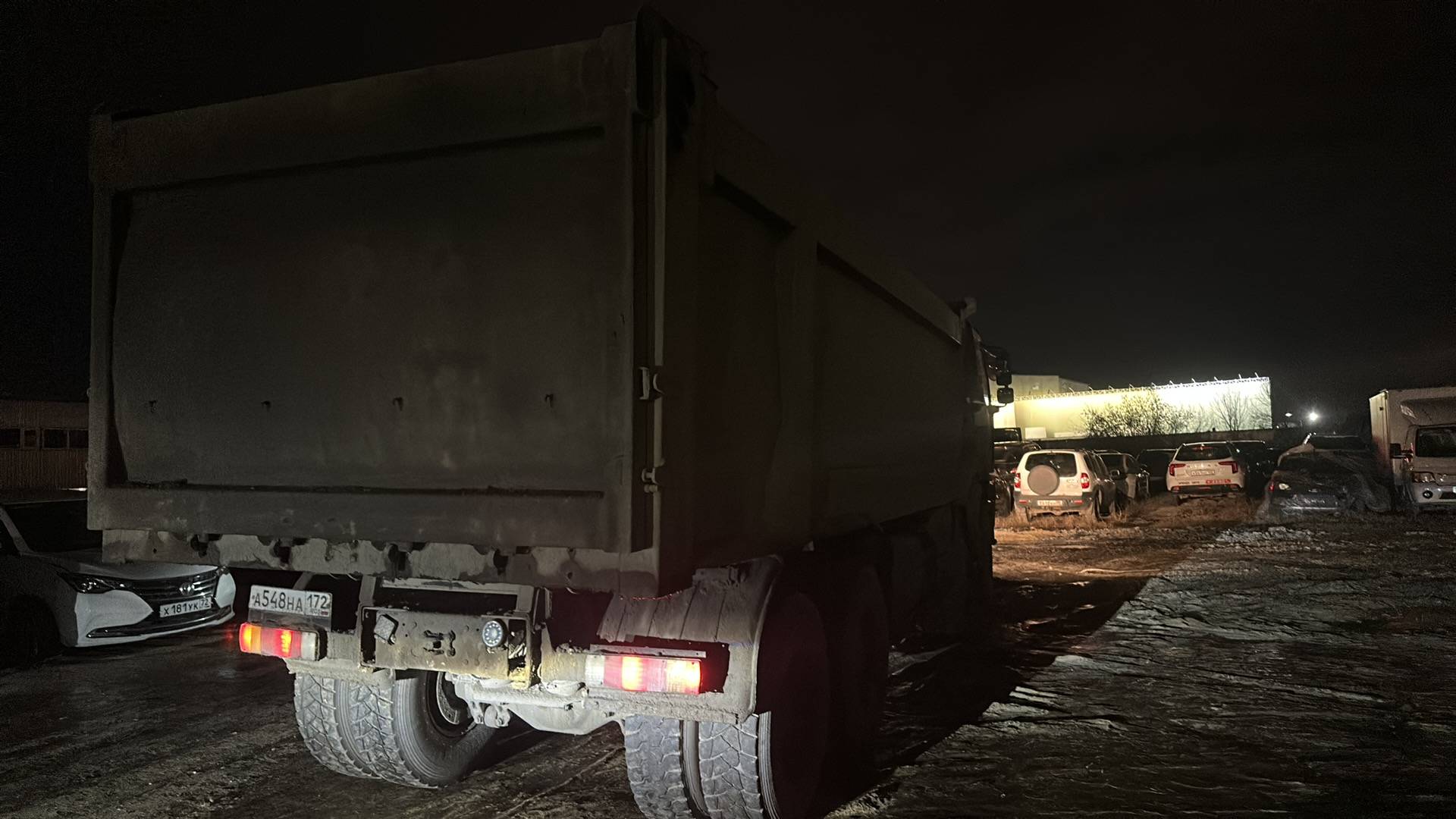 FAW CA3310P66K24T4E5 8х4,  119 846 км, 2022 года