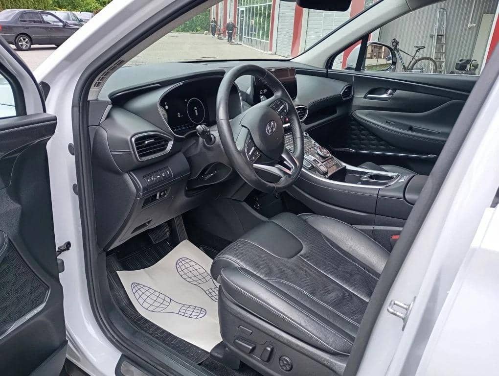 Hyundai Santa Fe,  106 351 км, 2021 года в лизинг