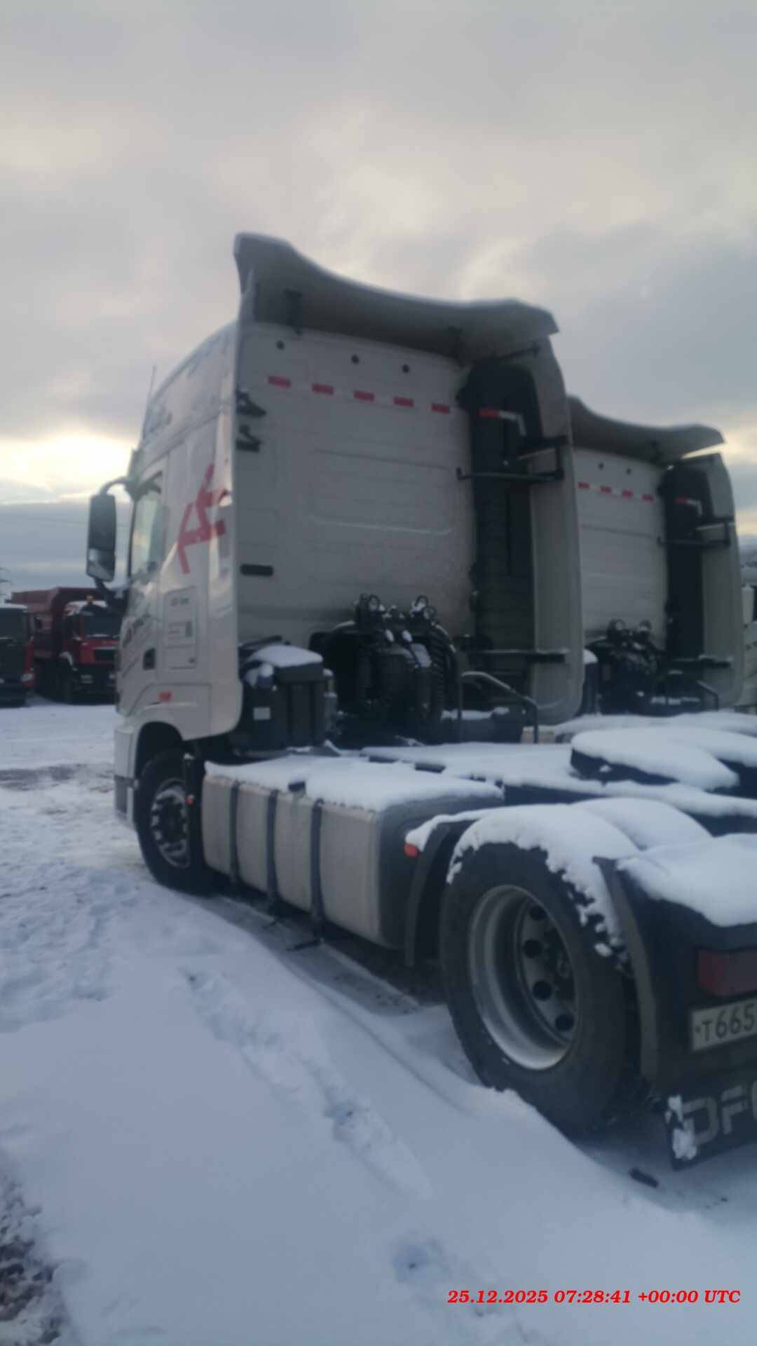 DongFeng GX D111A 4x2,  347 457 км, 2023 года в лизинг