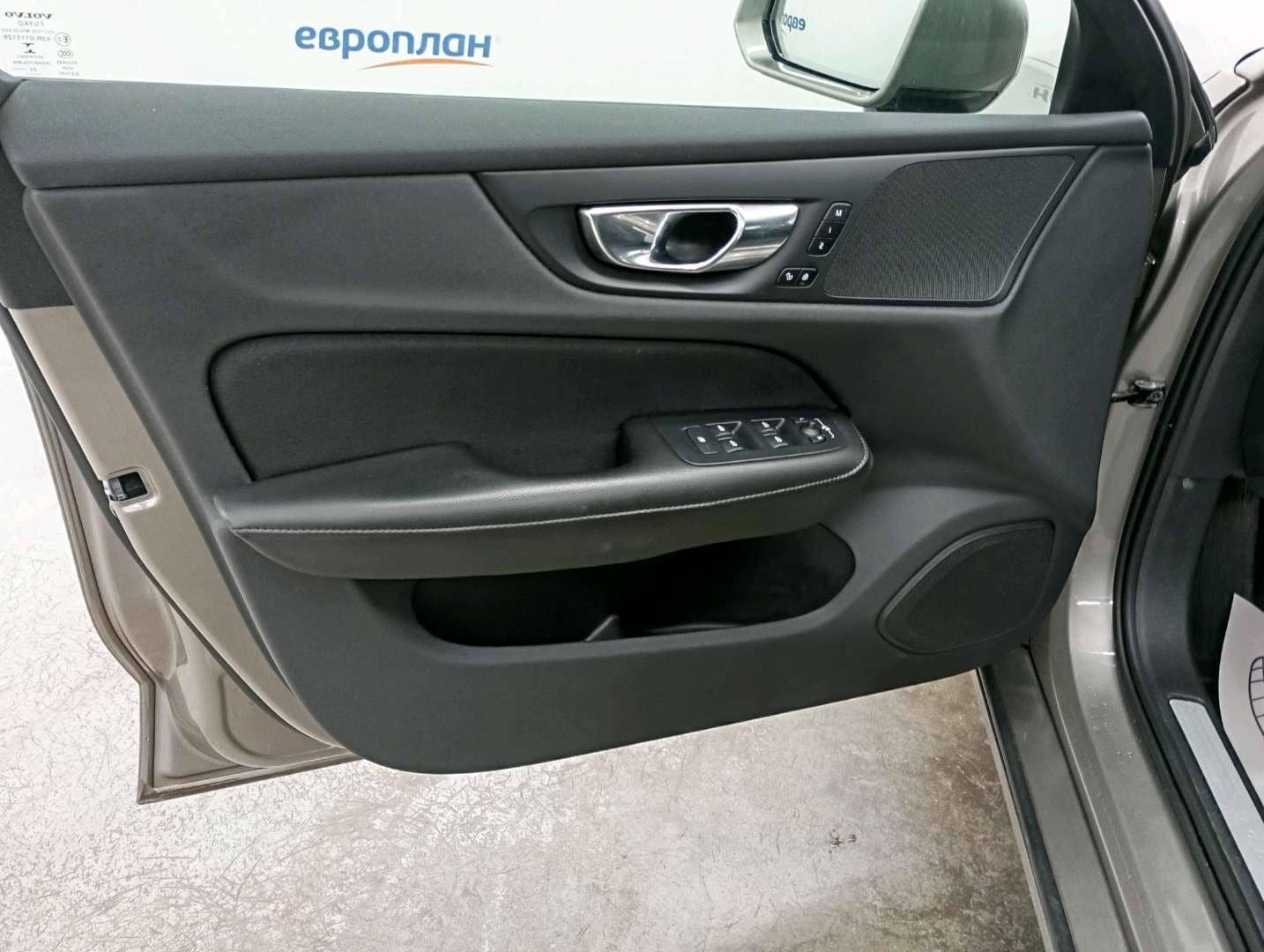 Volvo S60,  79 623 км, 2020 года в лизинг