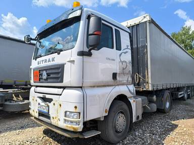 Sitrak C7H 4x2 ZZ4186V361HE