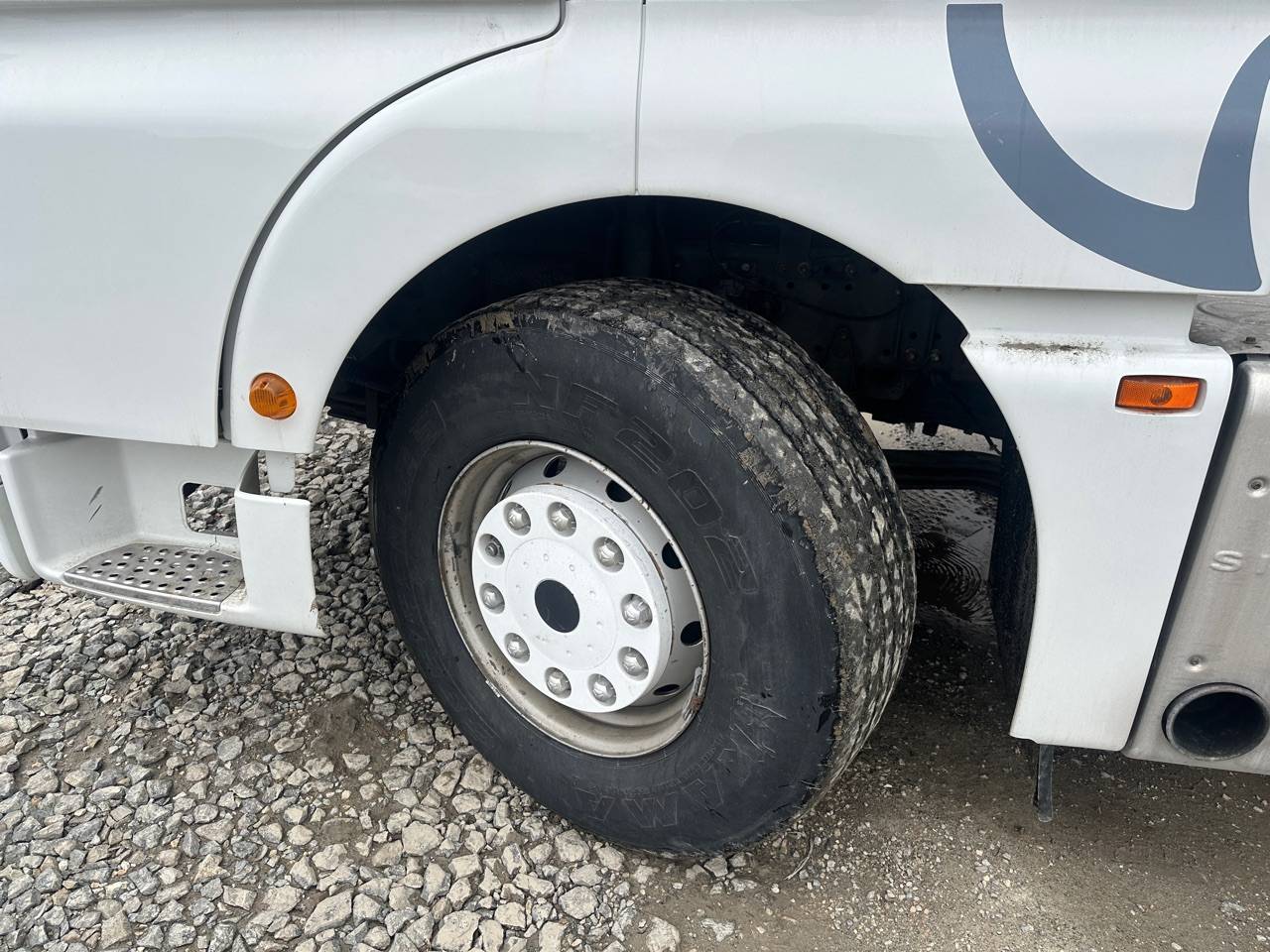 Sitrak C7H 4x2 ZZ4186V361HE,  421 770 км, 2022 года в лизинг