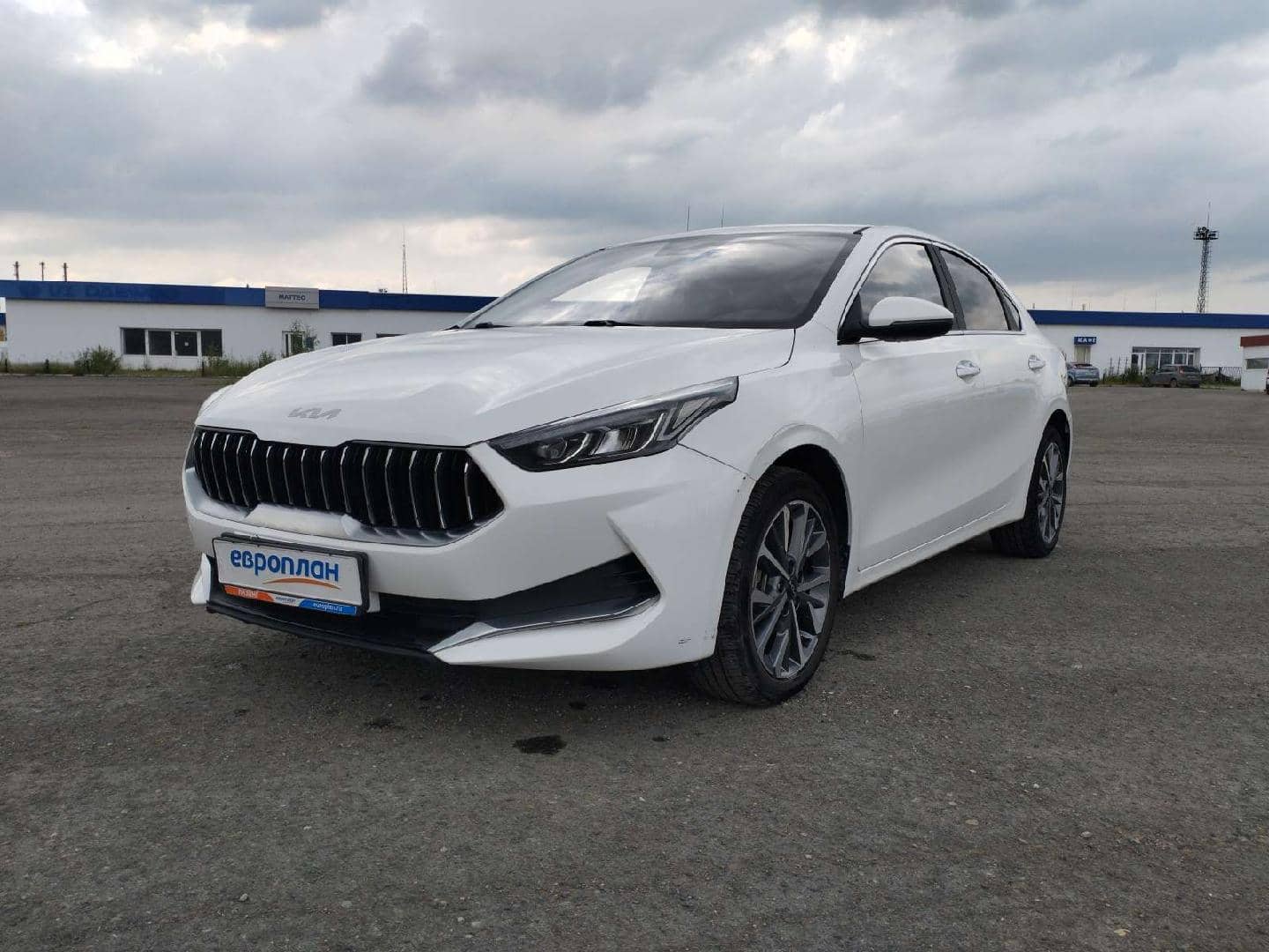 KIA K3