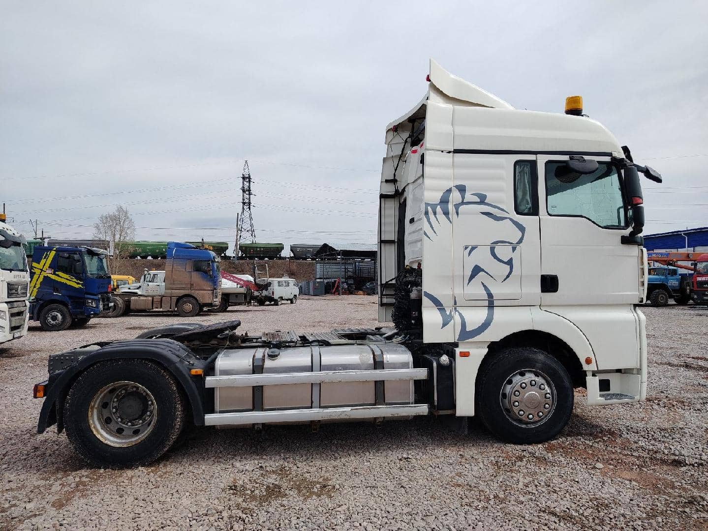 Sitrak ZZ4186V391HE,  383 262 км, 2023 года в лизинг