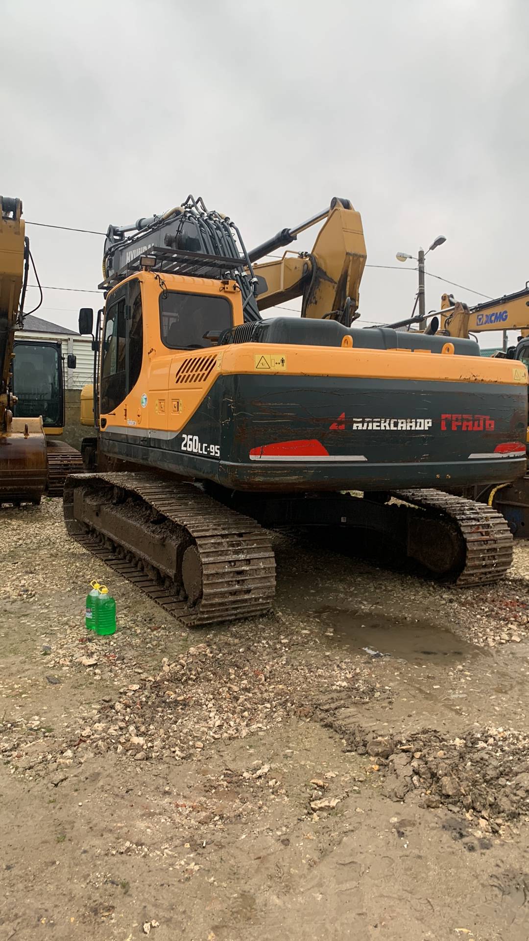 Hyundai R260LC-9S, 2022 года в лизинг