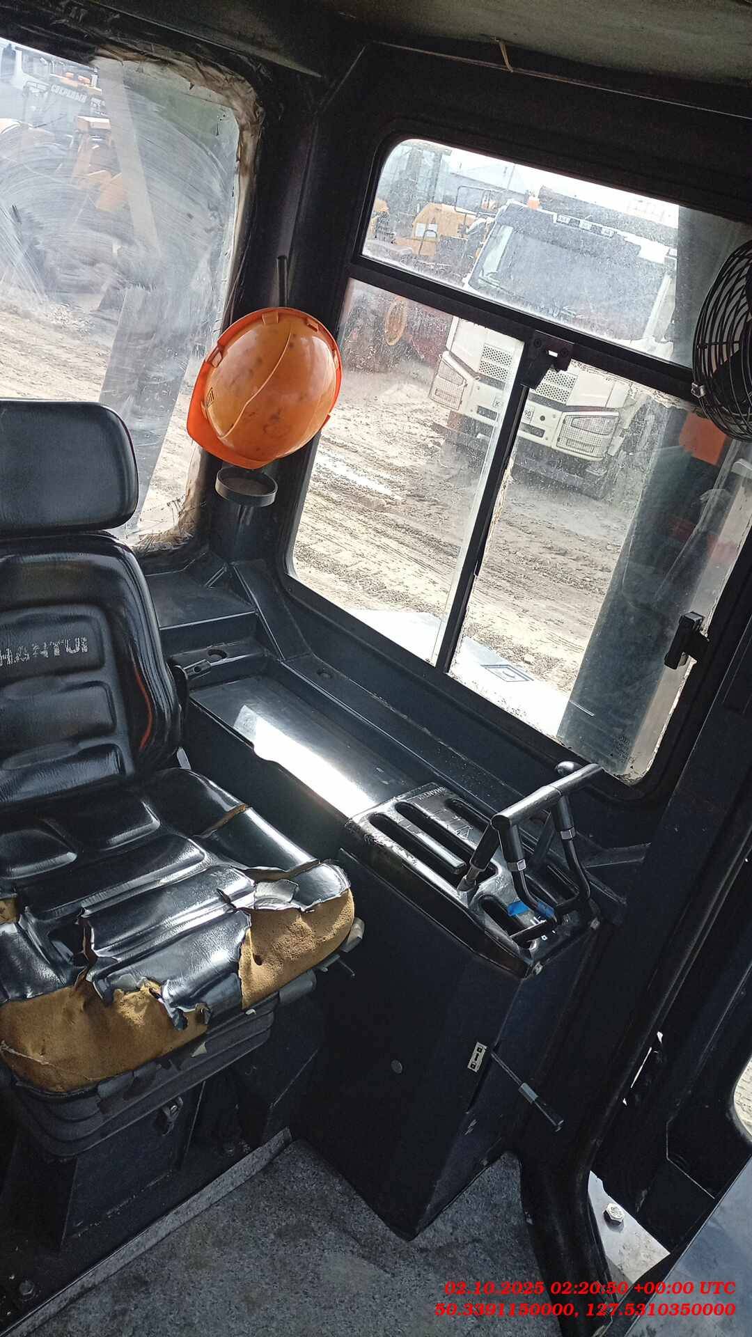 Shantui SD32,  11 255 км, 2022 года в лизинг