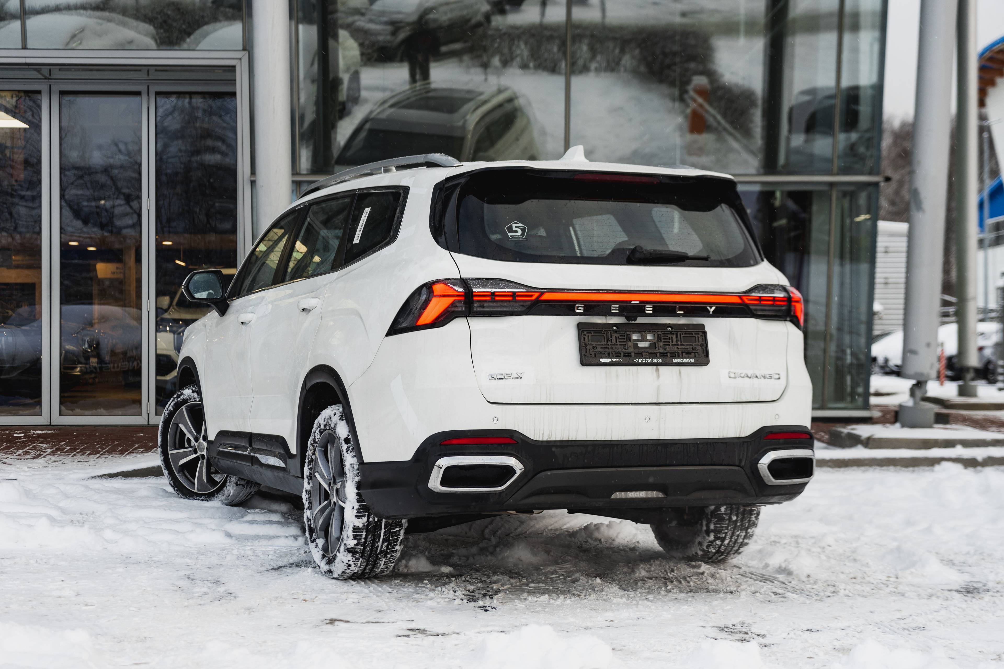 Geely Okavango Flagship 2.0T 7DCT 2WD