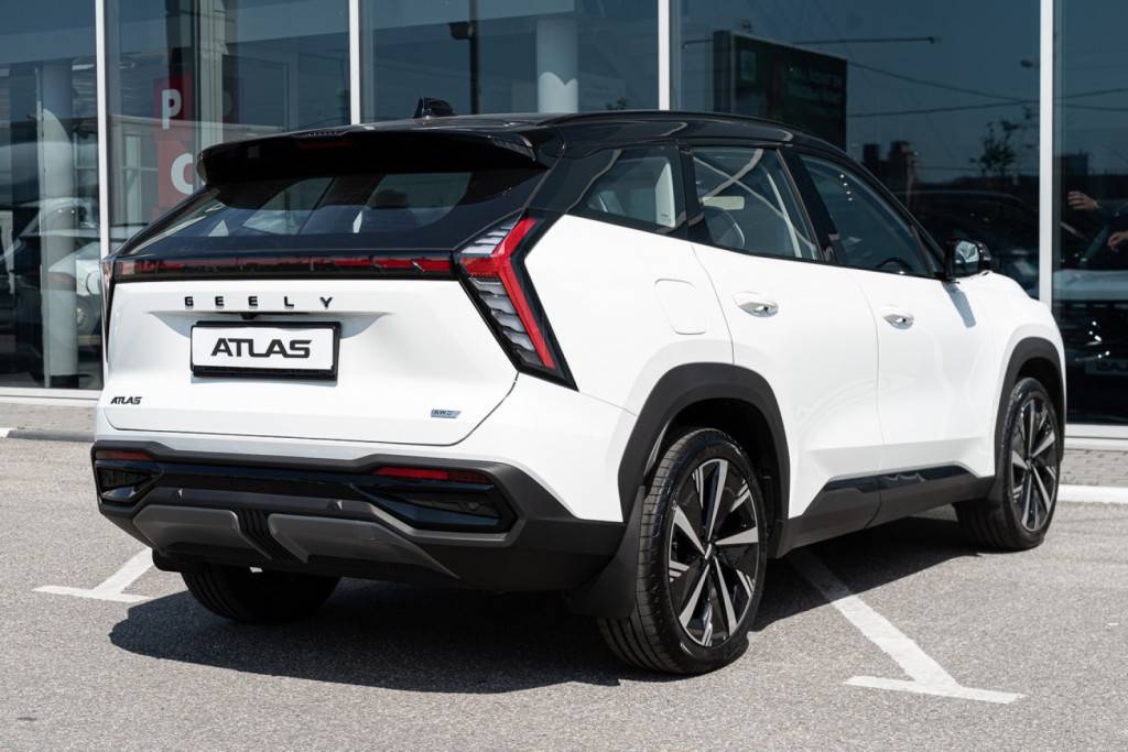 Geely Atlas Флагшип Спорт 2.0Т АТ (Flagship Sport)