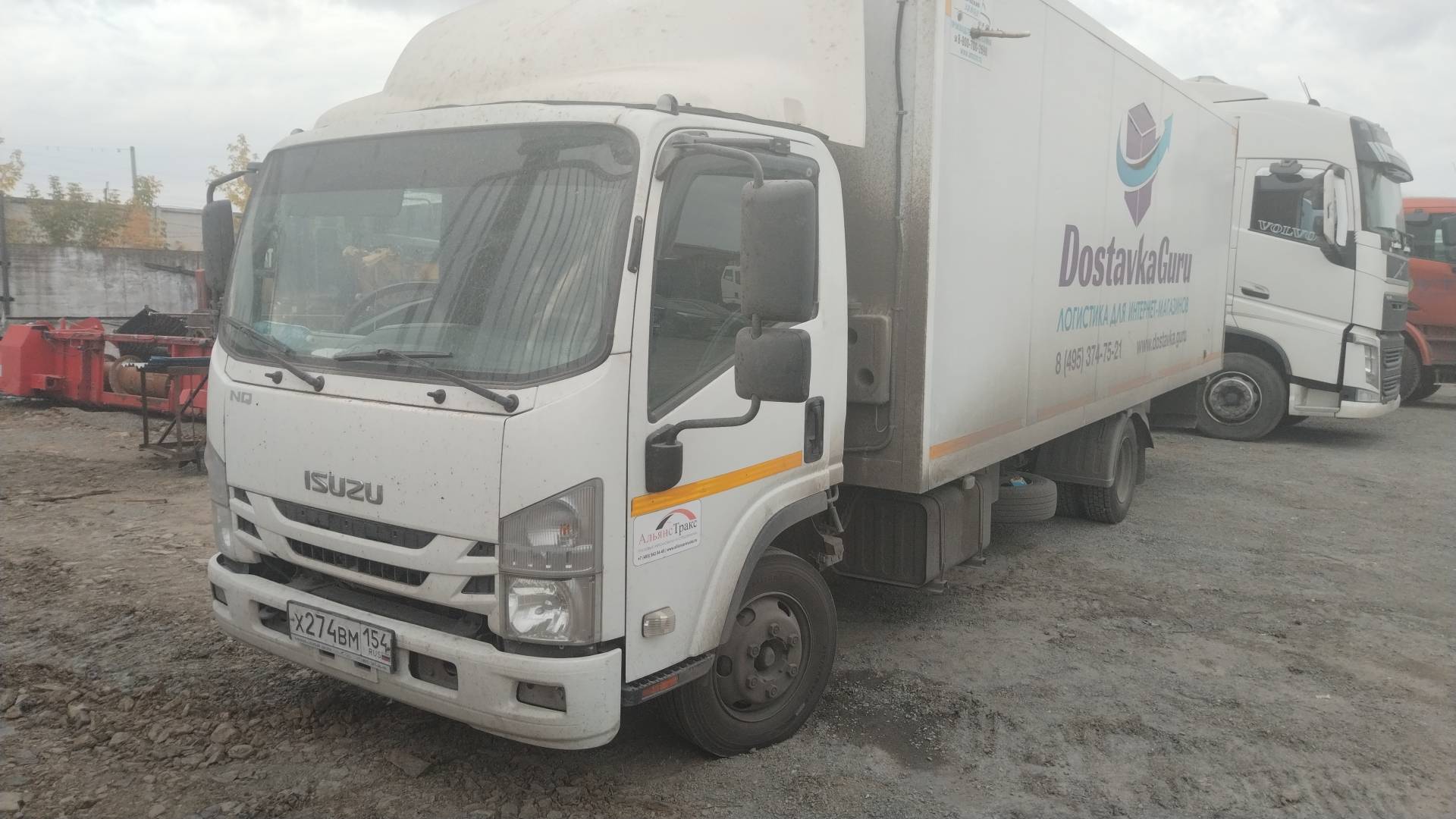 ISUZU NQR90LM,  330 837 км, 2019 года