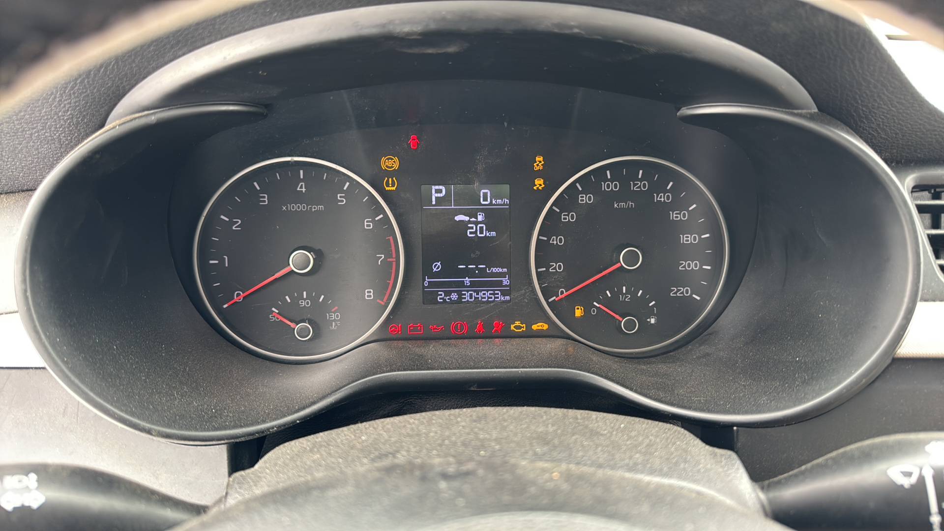 KIA Rio,  304 953 км, 2019 года в лизинг