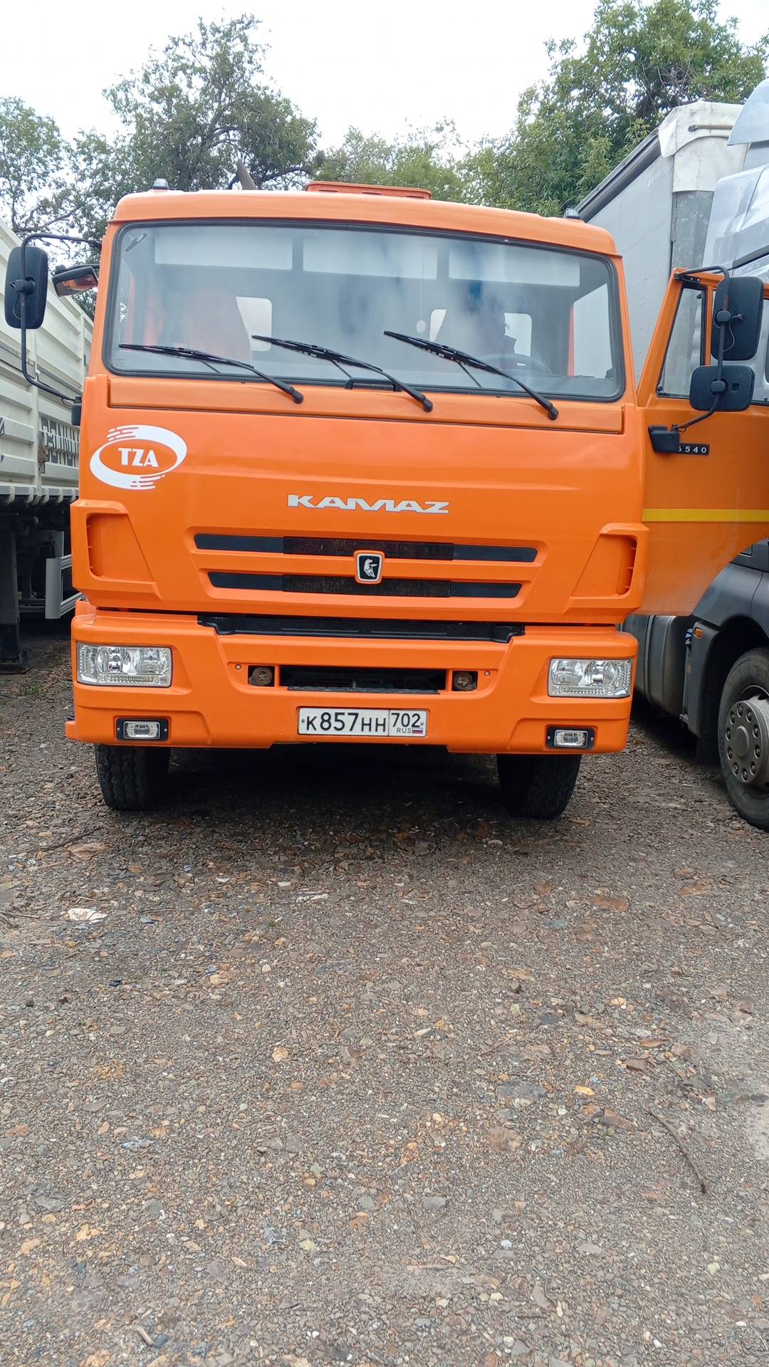 КАМАЗ 6540-48(A4),  14 796 км, 2023 года в лизинг