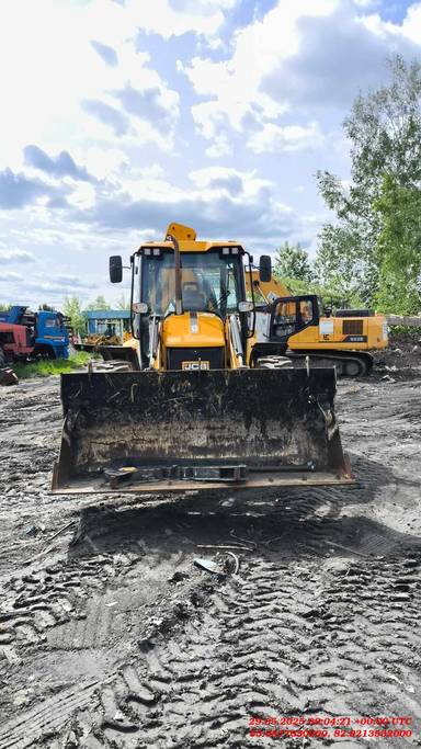 JCB 4CX