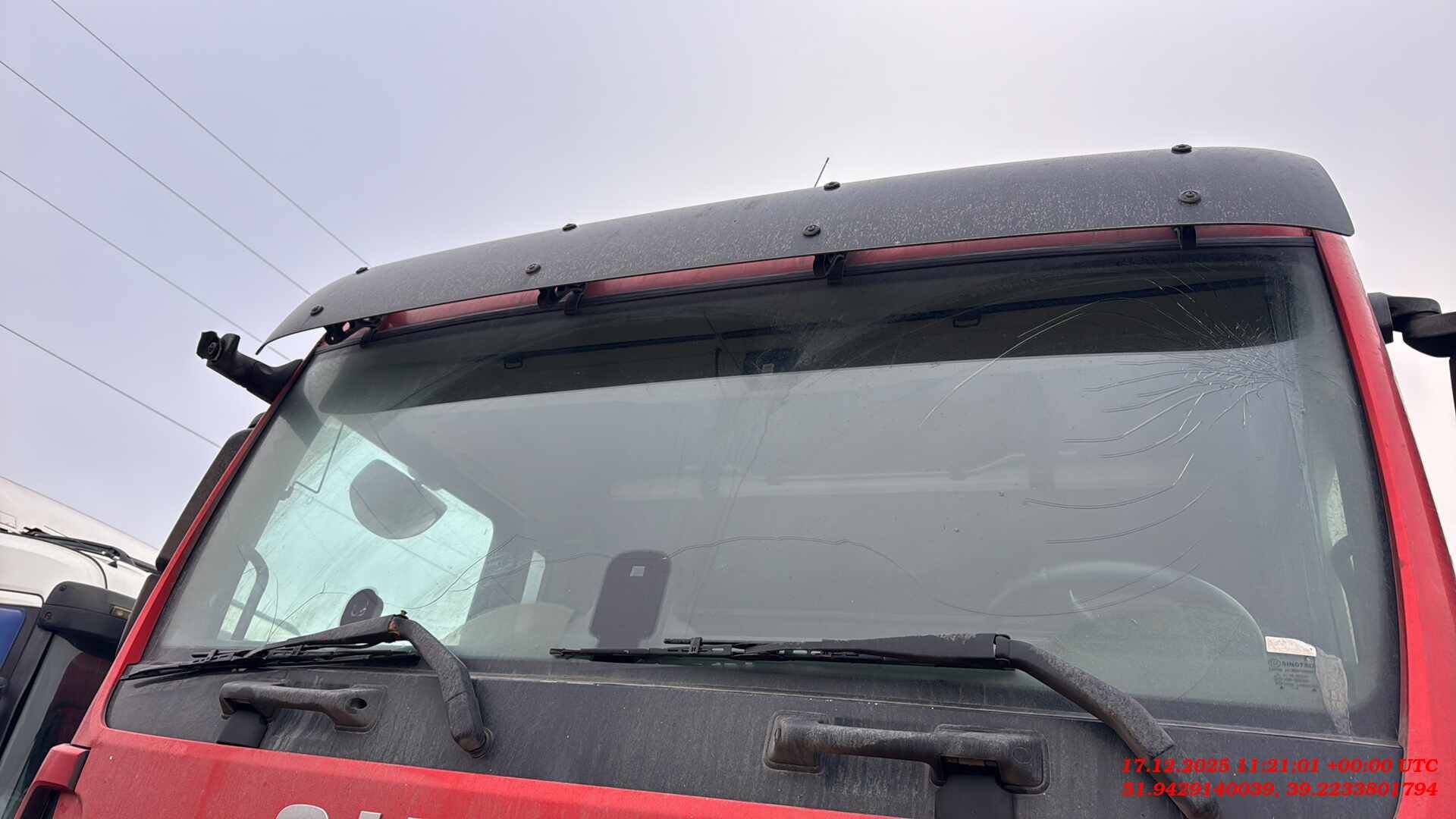 Sitrak C7H 4x2 ZZ4186V361HE,  520 859 км, 2023 года в лизинг