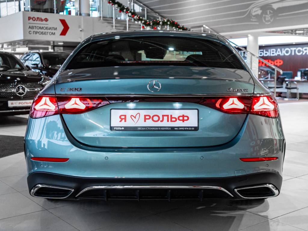 Mercedes-Benz E седан 300 4MATIC AMG Line
