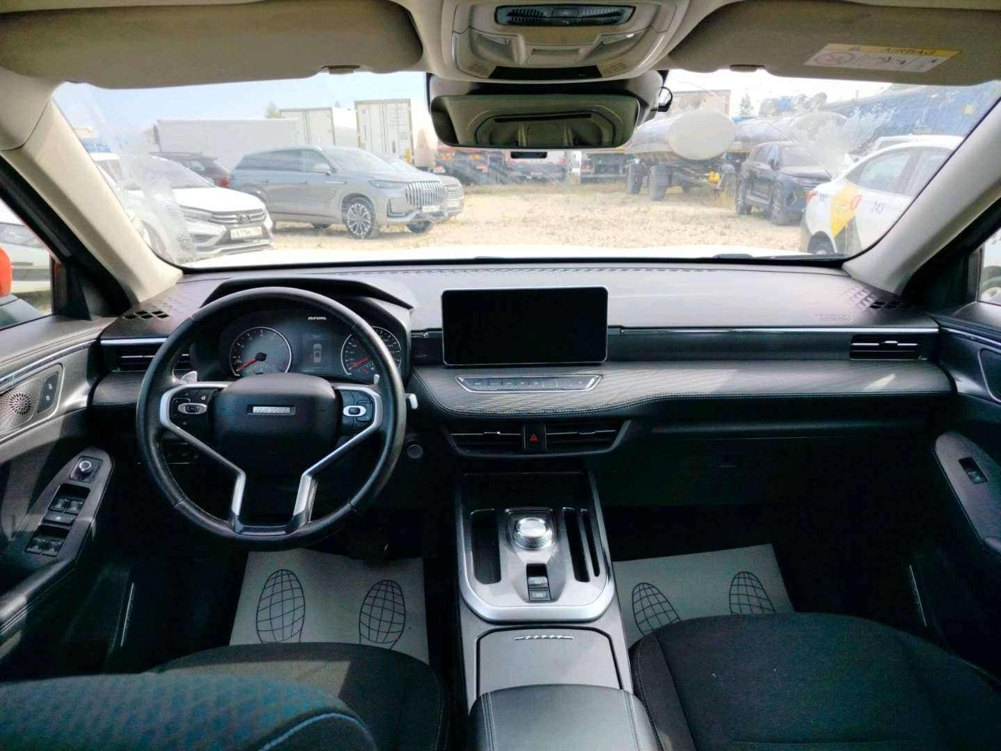 Haval Jolion,  203 679 км, 2023 года в лизинг