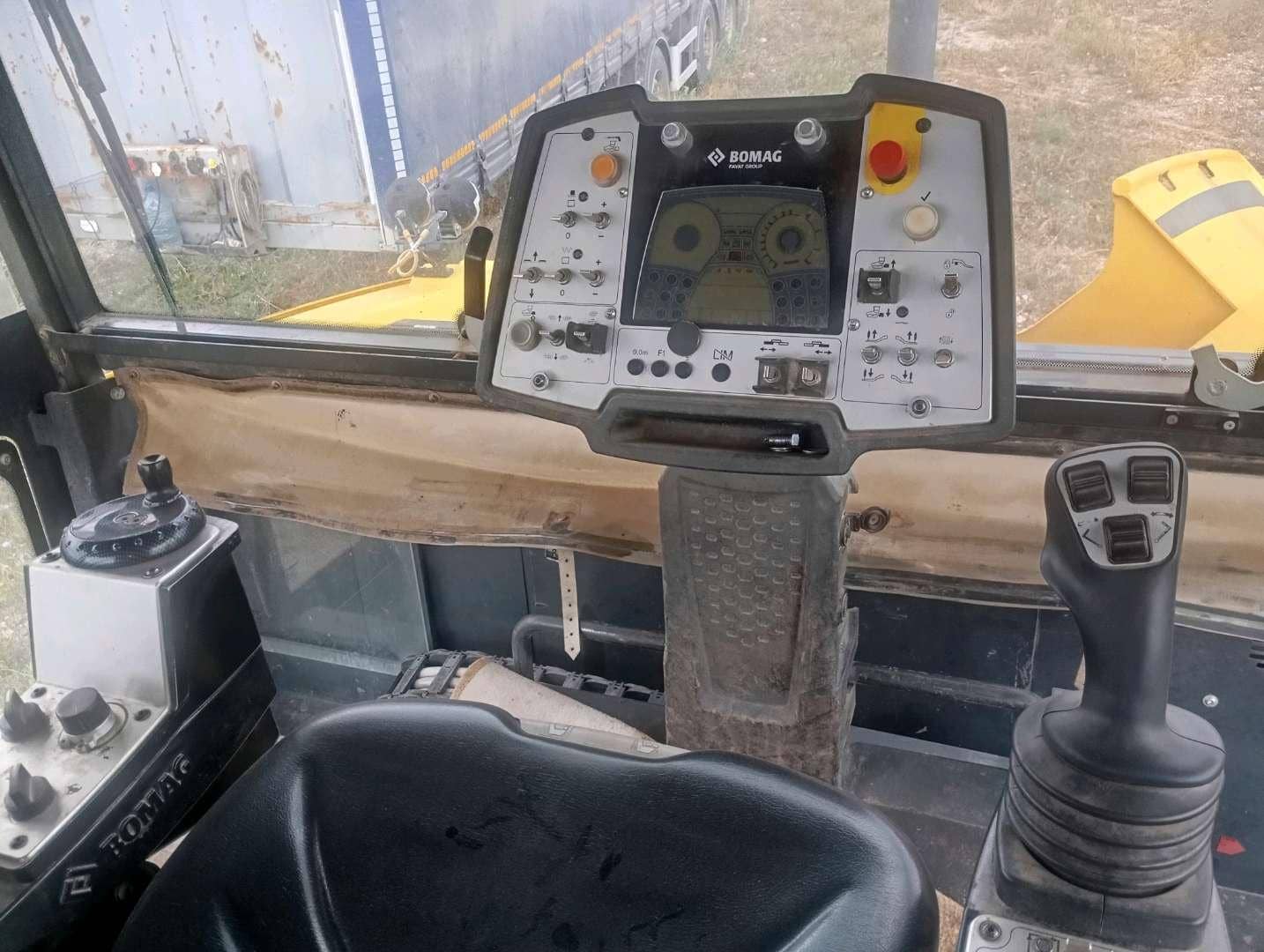BOMAG BF700 C-2, 2021 года в лизинг