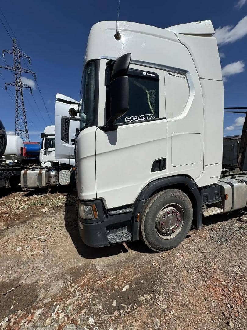 SCANIA R 450 A4x2NA,  530 000 км, 2021 года