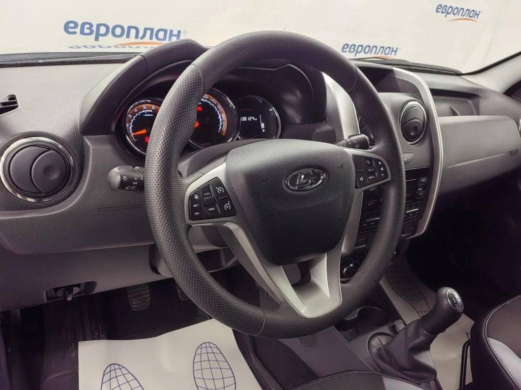 Lada Largus Кросс,  138 124 км, 2022 года в лизинг