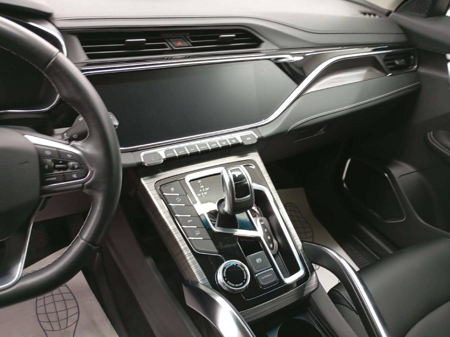 Geely Atlas Pro,  41 831 км, 2023 года в лизинг