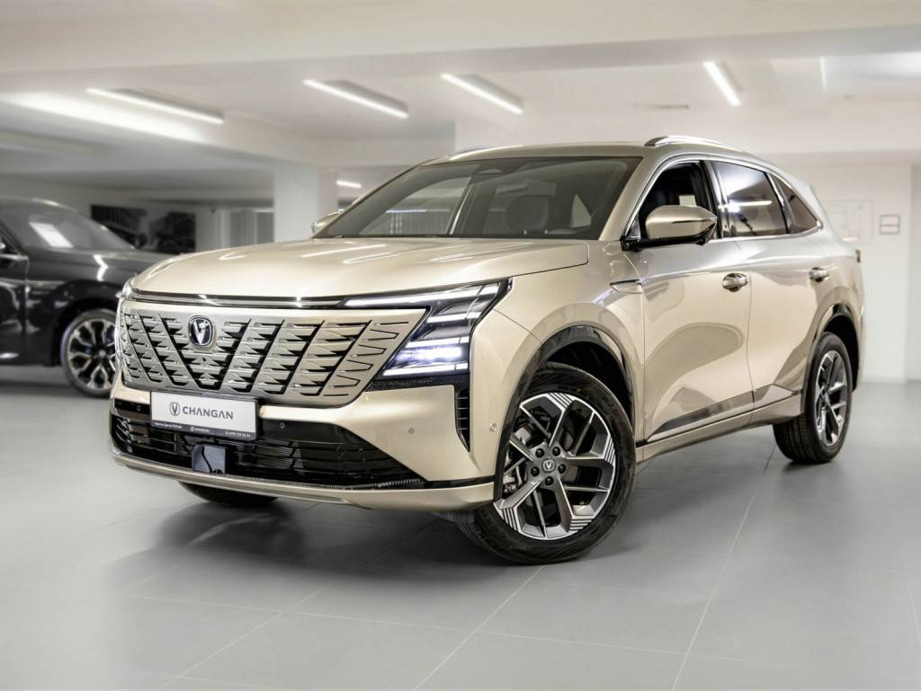 Changan CS75 Plus Tech 2.0T GDI AT