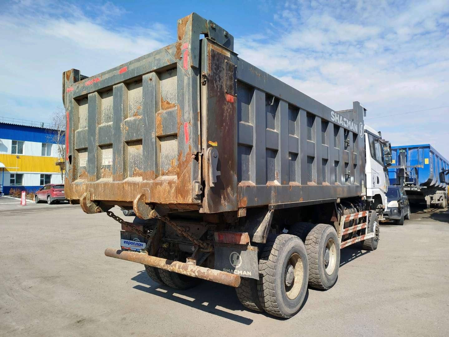 Shacman SX32586W385С,  89 440 км, 2022 года в лизинг